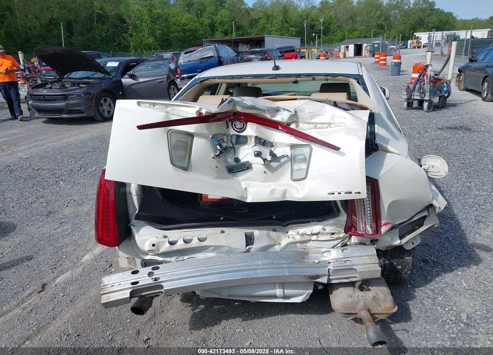 2007 CADILLAC STS VIN: 1G6DW677070114812