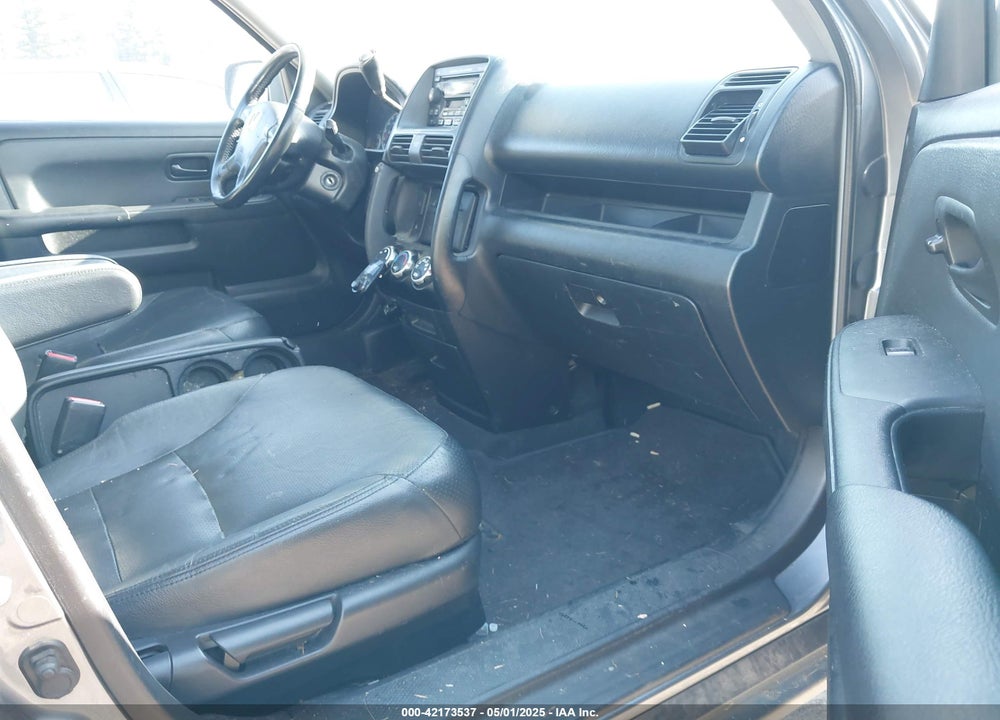 2005 HONDA CR-V SE VIN: JHLRD78985C048197