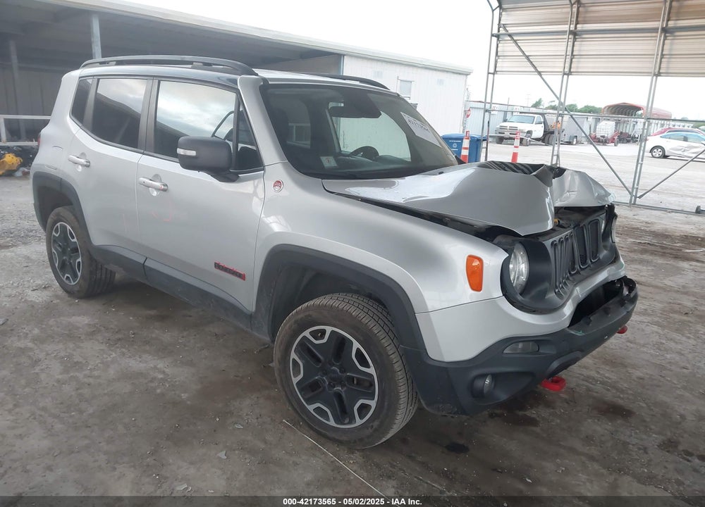 2017 JEEP RENEGADE TRAILHAWK 4X4 VIN: ZACCJBCB8HPE82127