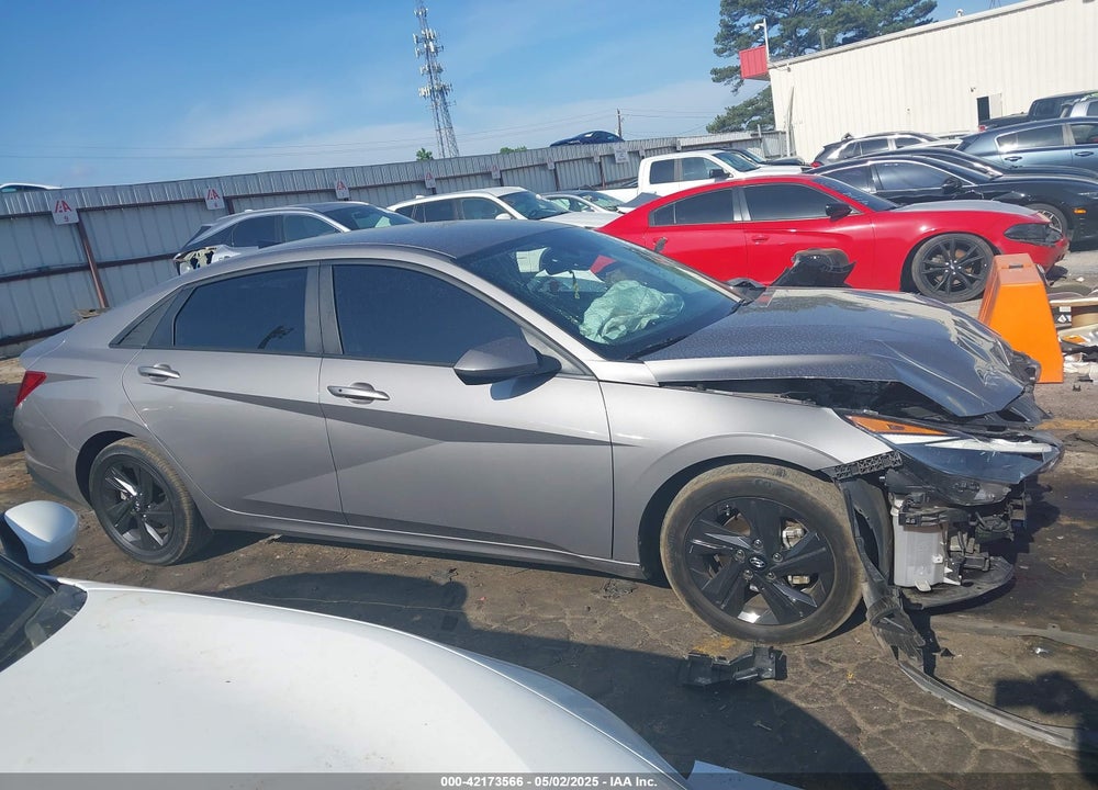 2021 HYUNDAI ELANTRA SEL VIN: KMHLM4AG1MU140346