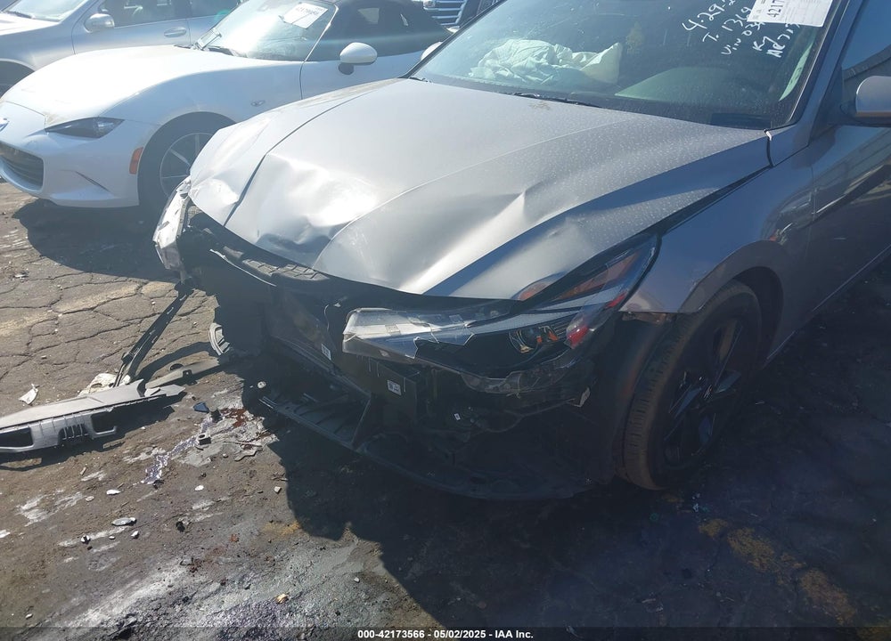 2021 HYUNDAI ELANTRA SEL VIN: KMHLM4AG1MU140346