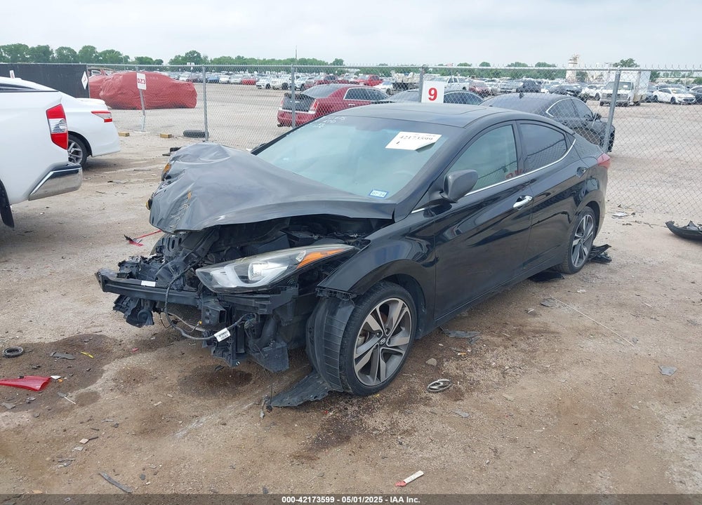 2014 HYUNDAI ELANTRA VIN: 5NPDH4AE2EH500795