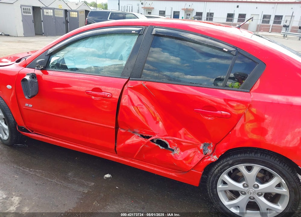 2008 MAZDA 3 S TOURING VIN: JM1BK323381798219
