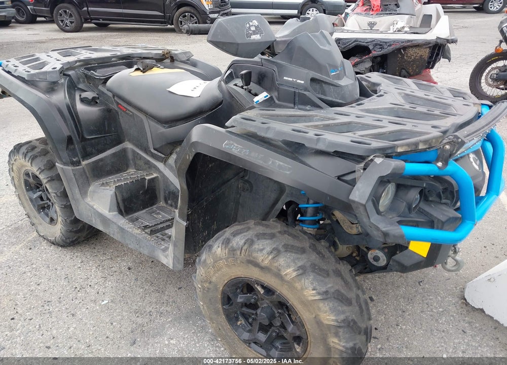 2016 CAN-AM OUTLANDER MAX XT 1000R/XT-P 1000R VIN: 3JBLPAX26GJ000909