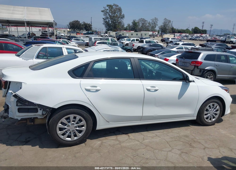 2023 KIA FORTE LX VIN: 3KPF24AD2PE642816