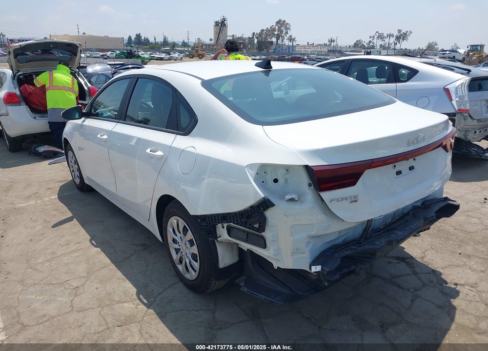 2023 KIA FORTE LX VIN: 3KPF24AD2PE642816
