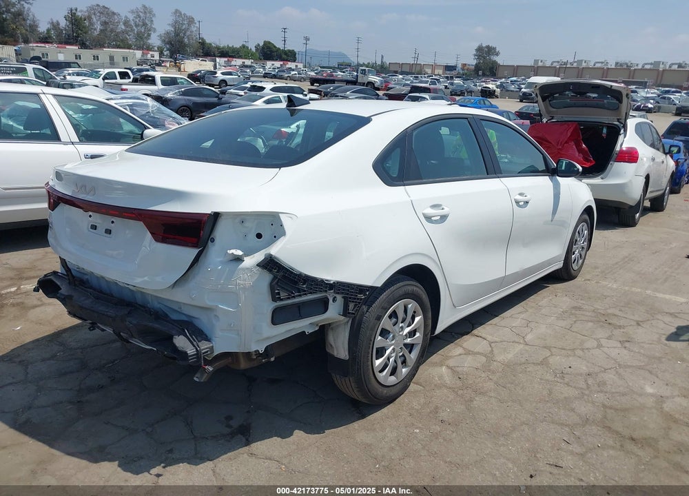 2023 KIA FORTE LX VIN: 3KPF24AD2PE642816
