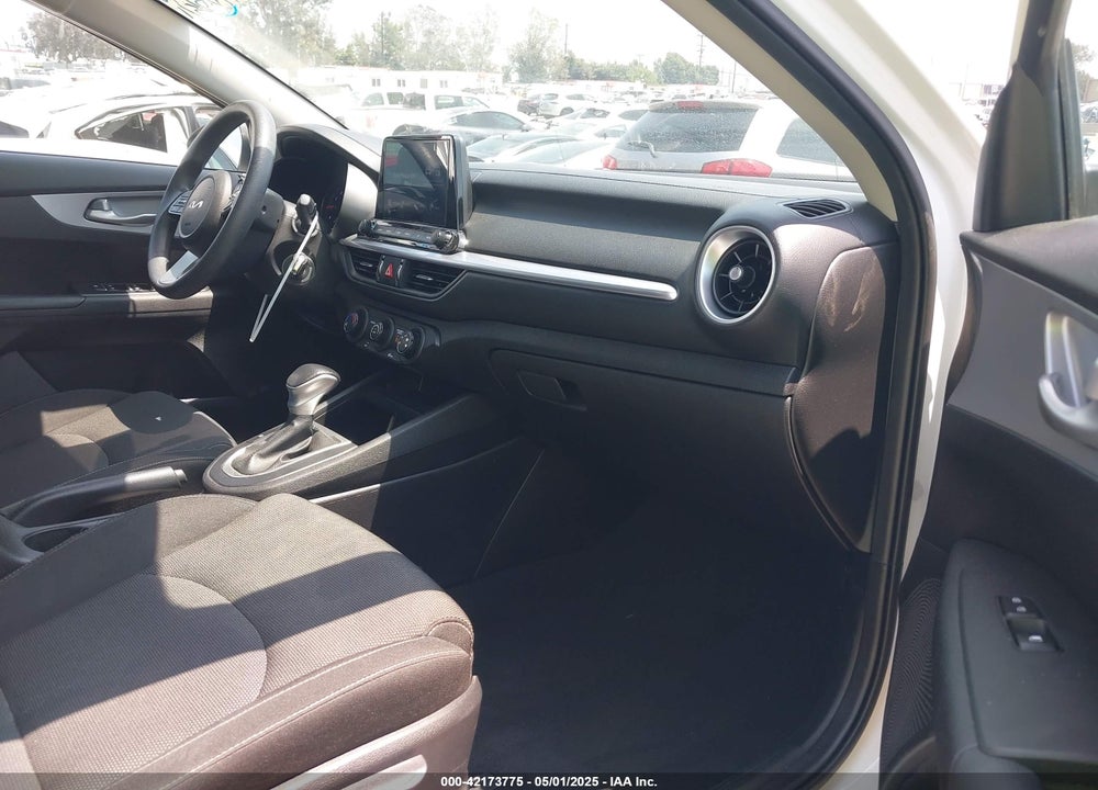 2023 KIA FORTE LX VIN: 3KPF24AD2PE642816