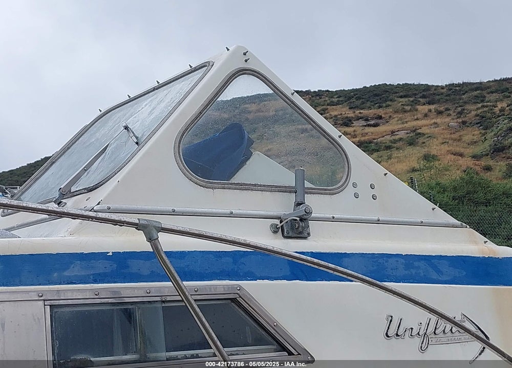 1973 UNIFLITE OTHER VIN: UNF029901172