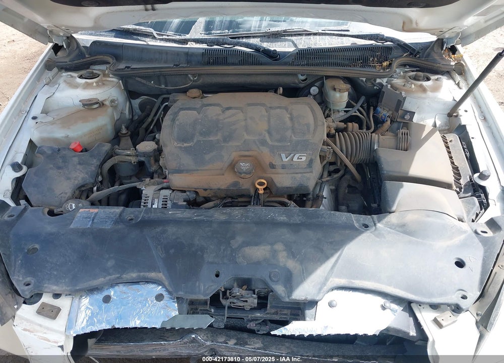 2011 BUICK LUCERNE VIN: 1G4HC5EM2BU142473