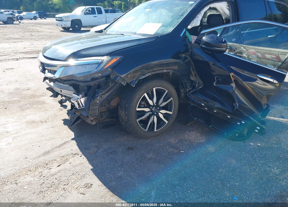 2019 HONDA PILOT TOURING VIN: 5FNYF5H95KB019150