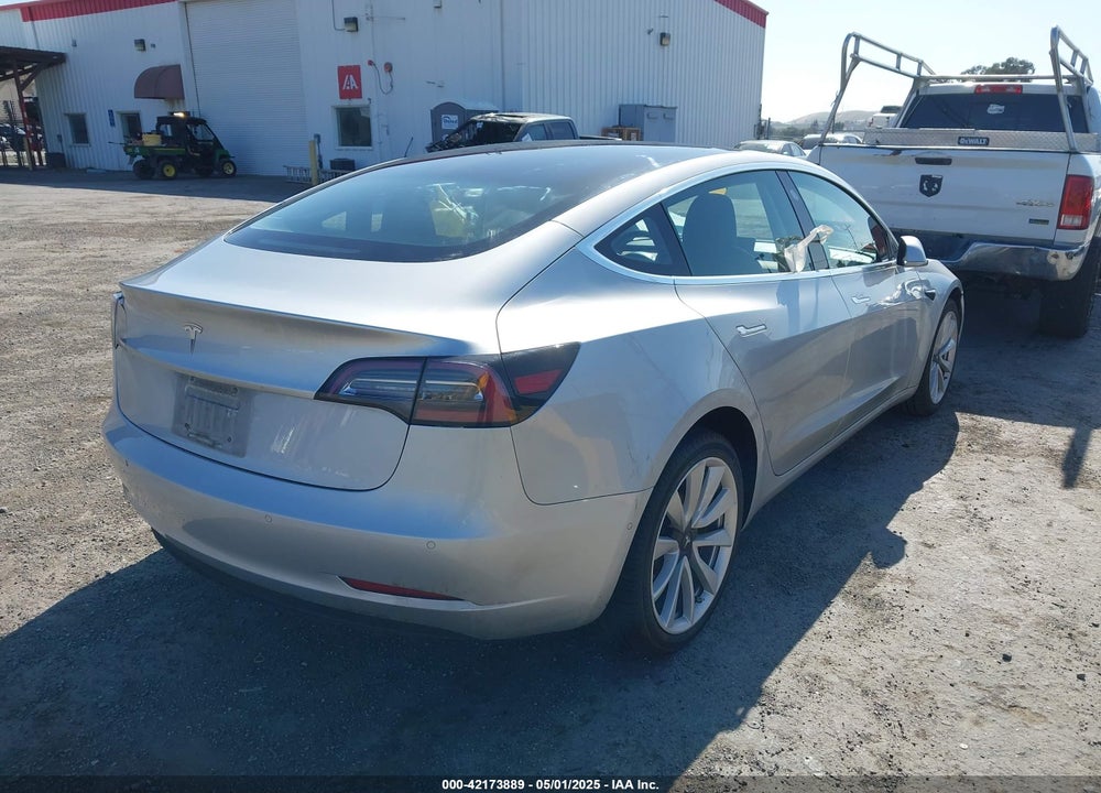 2018 TESLA MODEL 3 VIN: 5YJ3E1EB4JF091128