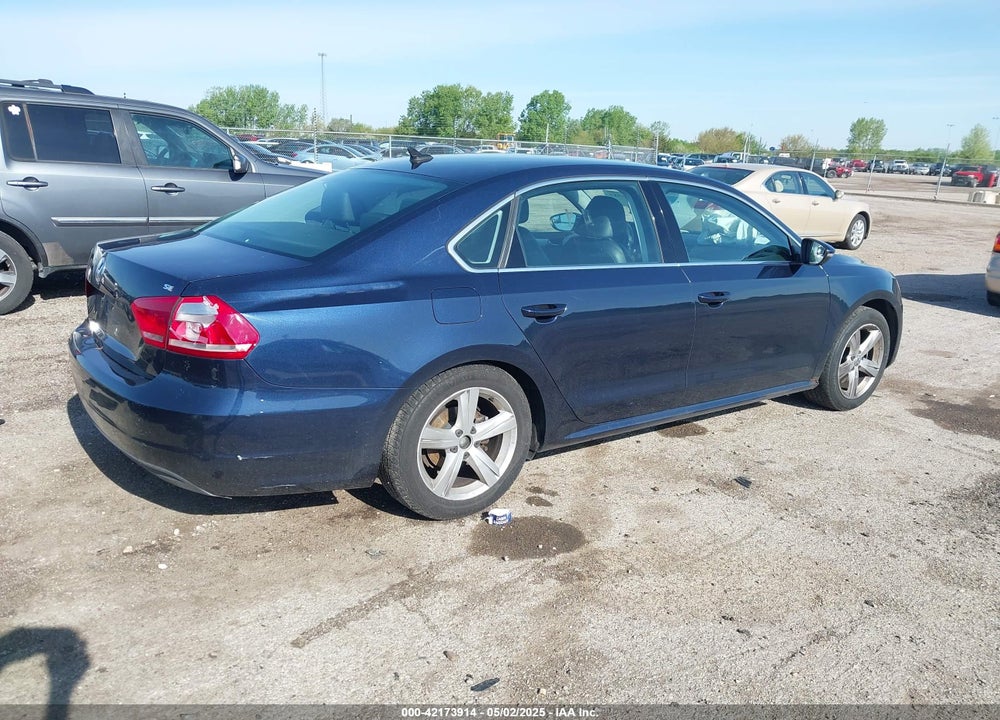 2012 VOLKSWAGEN PASSAT VIN: 1VWBH7A3XCC043019