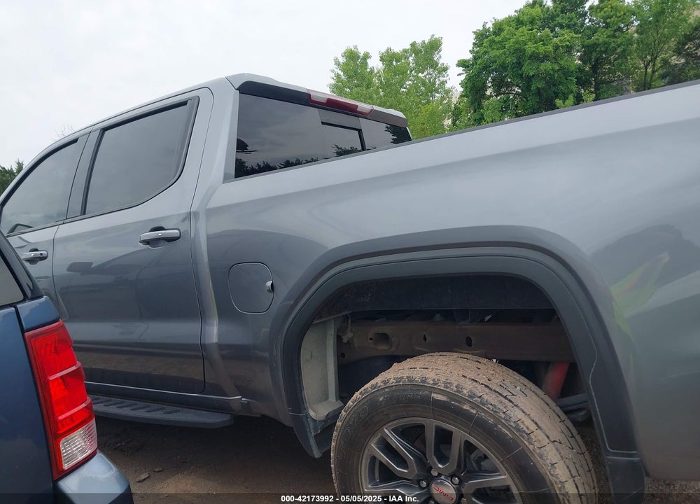2022 GMC SIERRA 1500 LIMITED 4WD SHORT BOX AT4 VIN: 1GTP9EEL3NZ183143