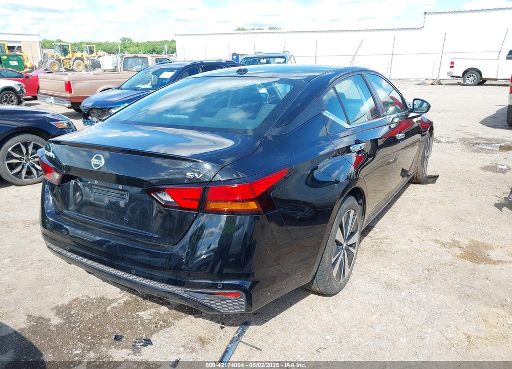 2022 NISSAN ALTIMA SV FWD VIN: 1N4BL4DV0NN369132