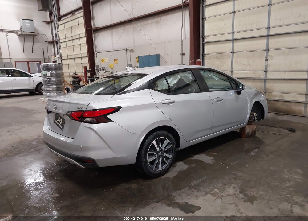 2021 NISSAN VERSA SV XTRONIC CVT VIN: 3N1CN8EV5ML821740