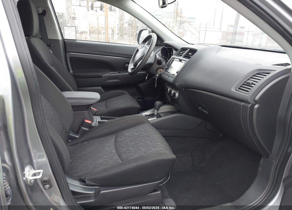 2021 MITSUBISHI OUTLANDER SPORT VIN: JA4APUAU2MU036192