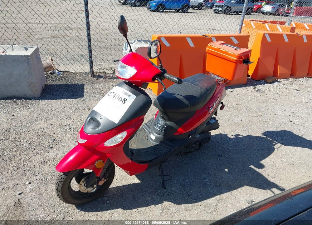 2018 TAO TAO MOPED VIN: L9NTCBAE1J1011855