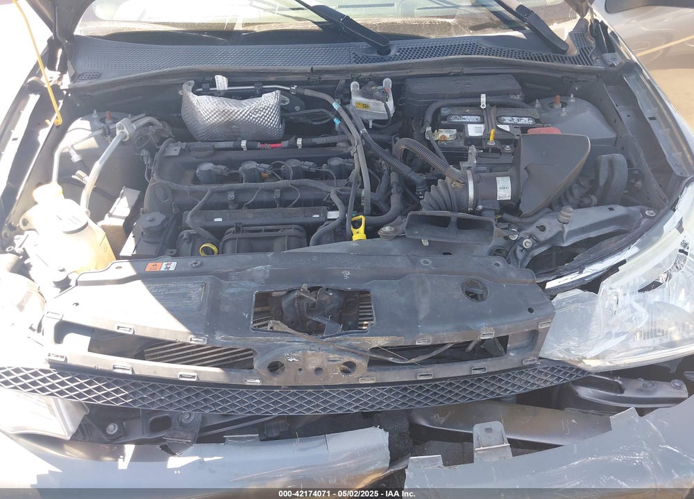 2011 FORD FOCUS VIN: 1FAHP3FN8BW127054
