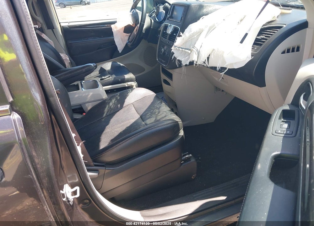 2016 CHRYSLER TOWN & COUNTRY TOURING VIN: 2C4RC1BGXGR292660