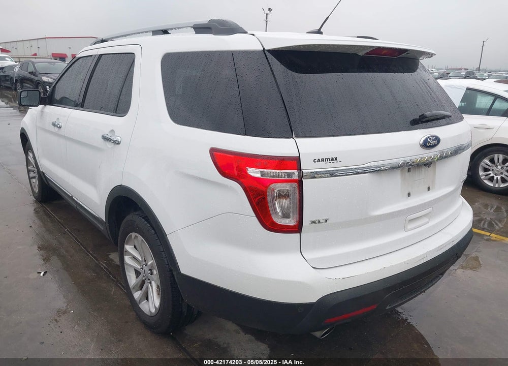2015 FORD EXPLORER XLT VIN: 1FM5K7D80FGB89057