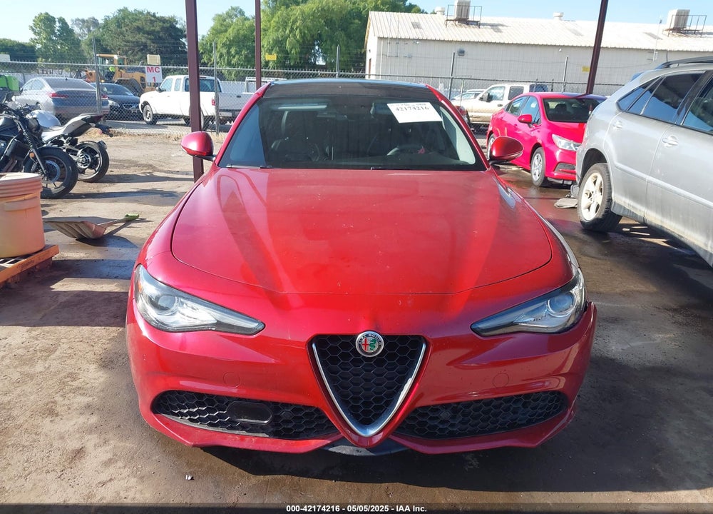 2017 ALFA ROMEO GIULIA VIN: ZARFAECN4H7532033