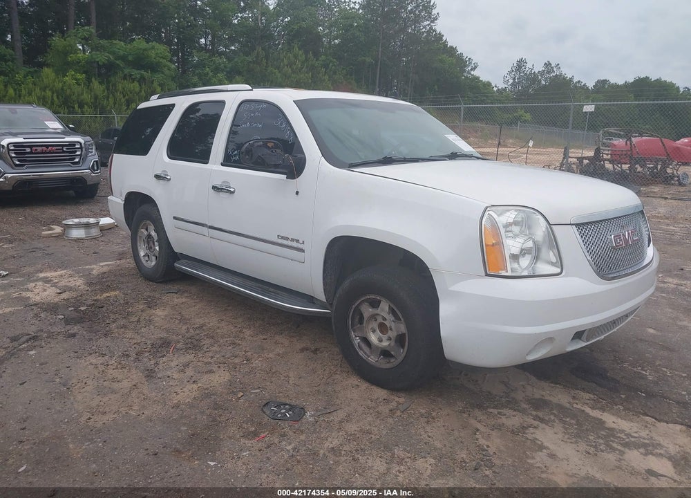 2013 GMC YUKON DENALI VIN: 1GKS1EEF7DR308188