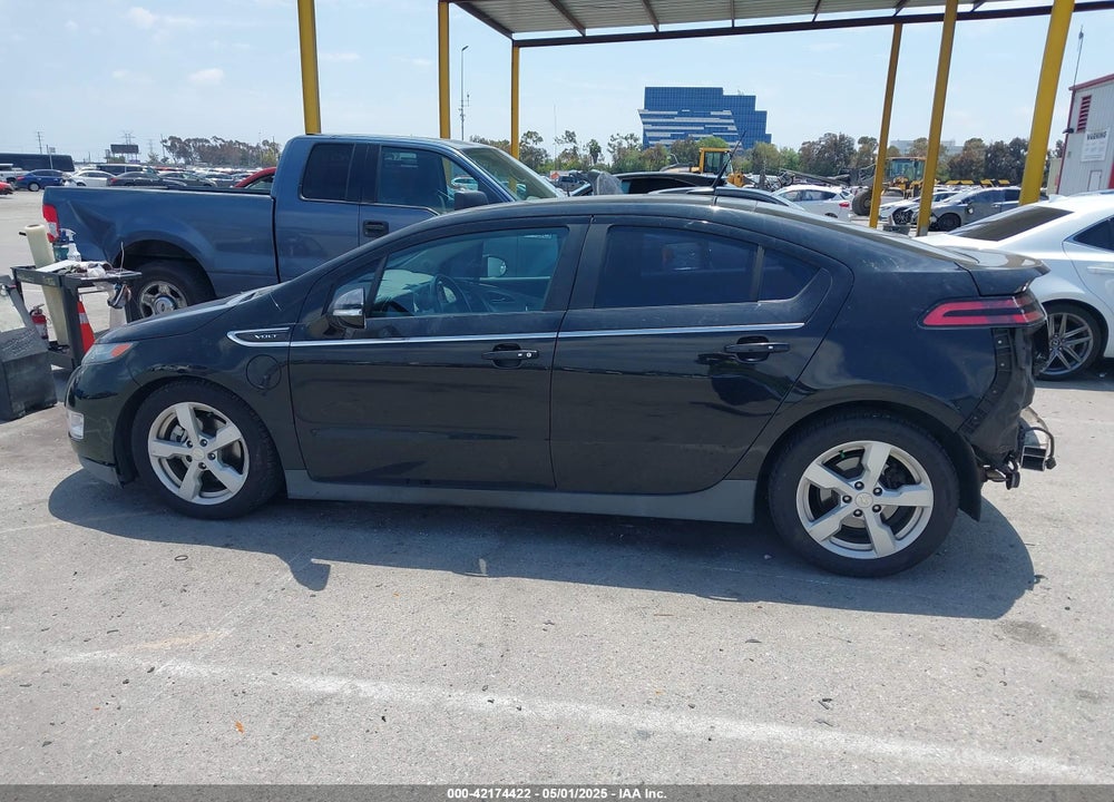 2014 CHEVROLET VOLT VIN: 1G1RH6E48EU161705