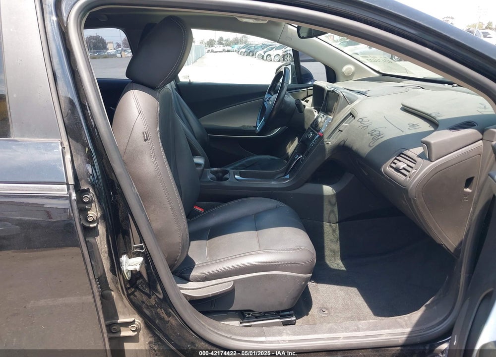 2014 CHEVROLET VOLT VIN: 1G1RH6E48EU161705