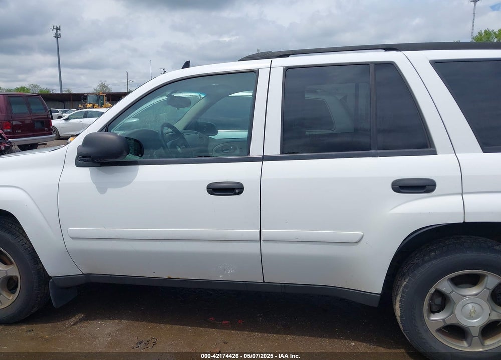 2007 CHEVROLET TRAILBLAZER LS/LT VIN: 1GNDT13S872290747