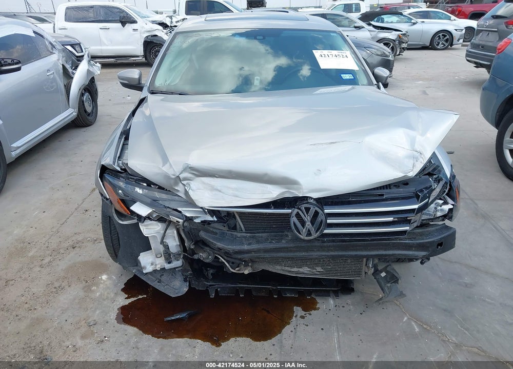 2013 VOLKSWAGEN PASSAT VIN: 1VWBP7A30DC144719
