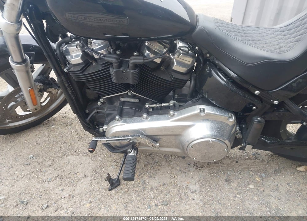2022 HARLEY-DAVIDSON FXST VIN: 1HD1BVJ29NB027087