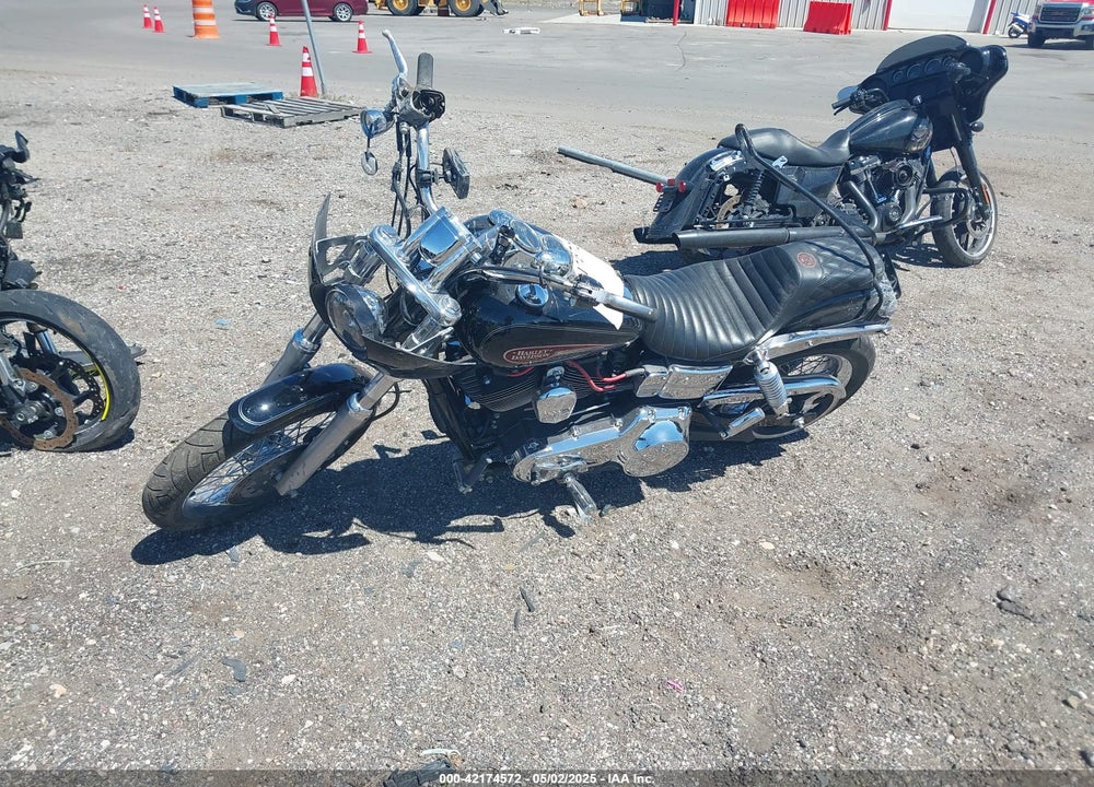 2006 HARLEY-DAVIDSON FXDLI VIN: 1HD1GN1186K300417