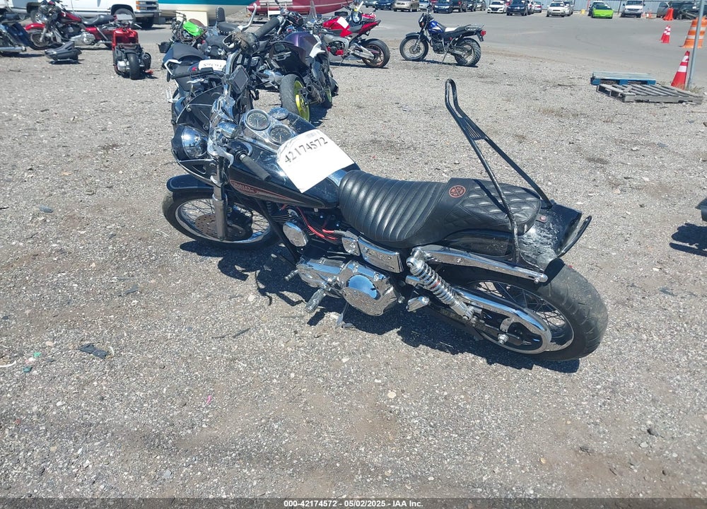 2006 HARLEY-DAVIDSON FXDLI VIN: 1HD1GN1186K300417