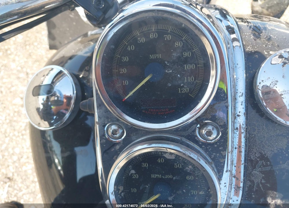 2006 HARLEY-DAVIDSON FXDLI VIN: 1HD1GN1186K300417