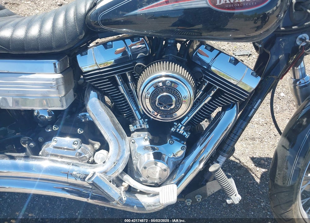 2006 HARLEY-DAVIDSON FXDLI VIN: 1HD1GN1186K300417