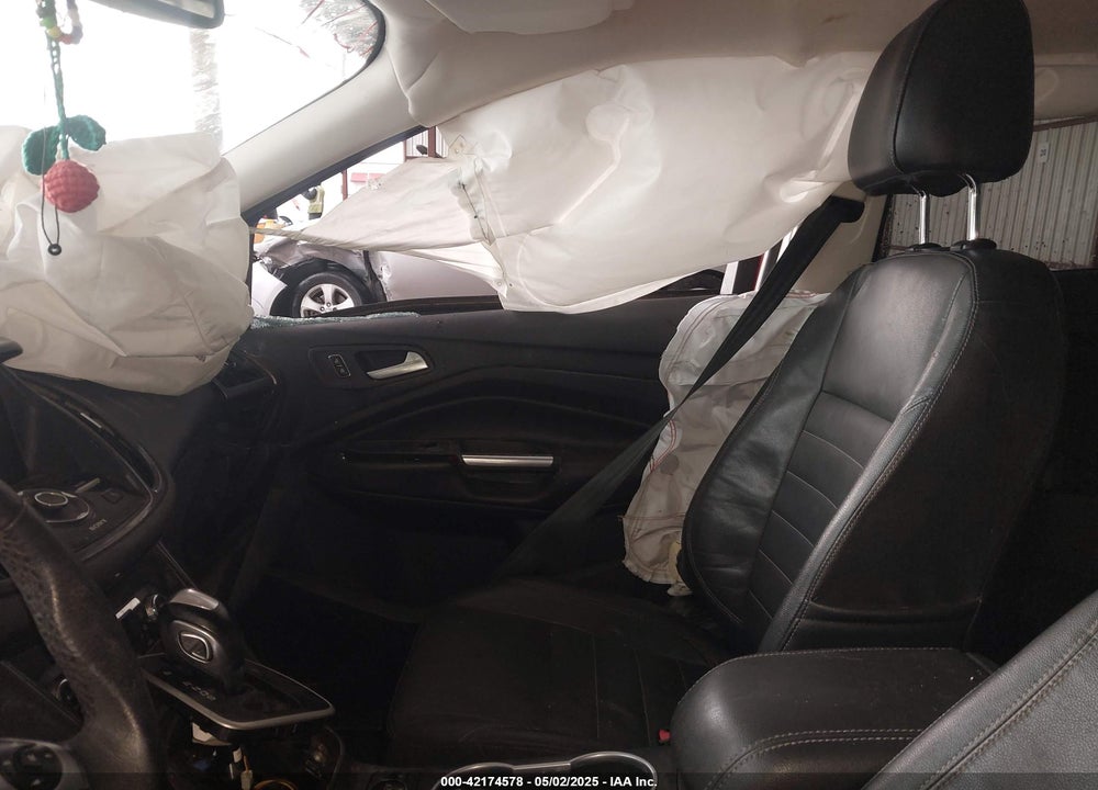 2014 FORD ESCAPE TITANIUM VIN: 1FMCU0J92EUB71553