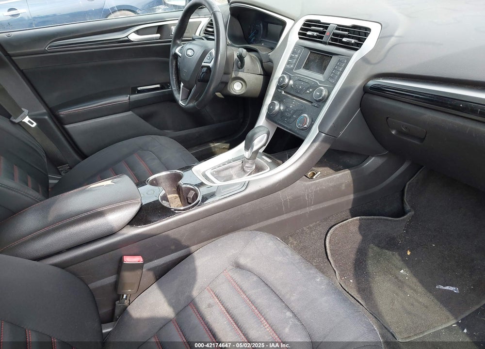 2014 FORD FUSION SE VIN: 3FA6P0HD4ER372208