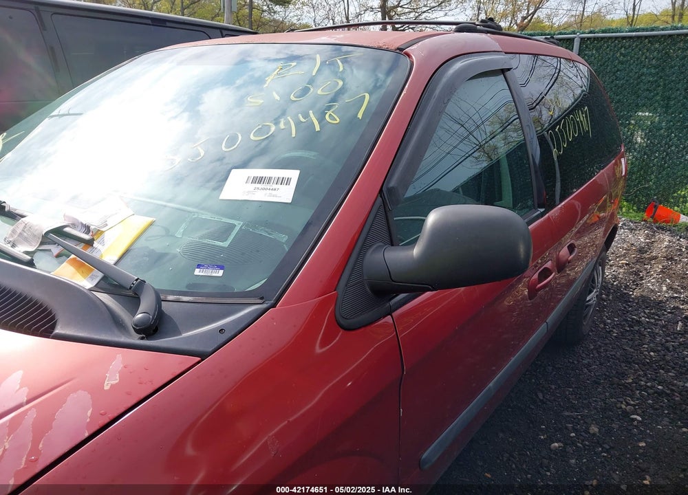 2006 CHRYSLER TOWN & COUNTRY VIN: 1A4GP45R86B572529