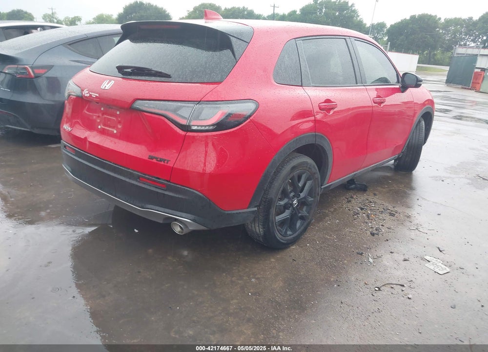 2024 HONDA HR-V VIN: 3CZRZ1H54RM703589