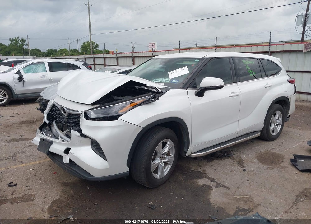 2022 TOYOTA HIGHLANDER VIN: 5TDCZRAH0NS553876