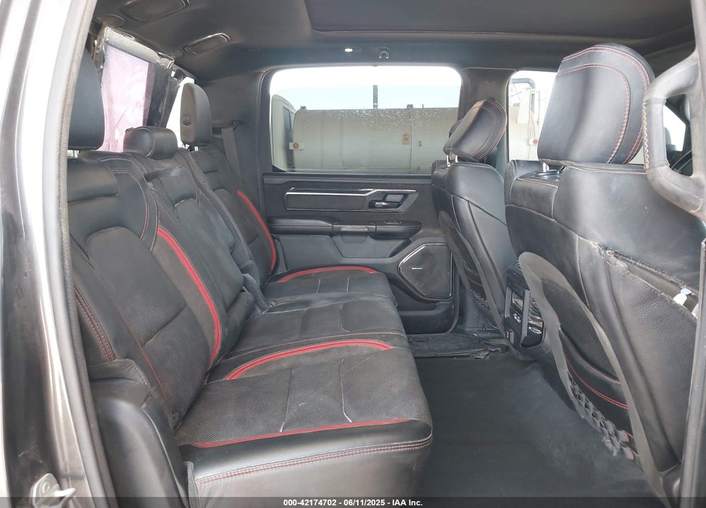 2022 RAM 1500 VIN: 1C6SRFU97NN353587