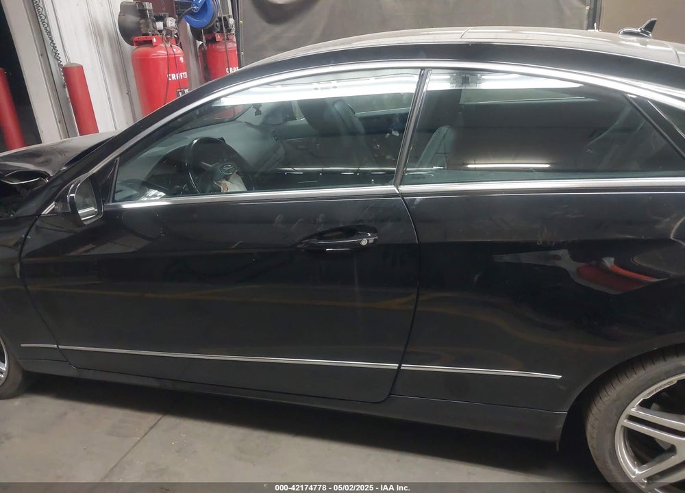 2010 MERCEDES-BENZ E VIN: WDDKJ5GBXAF016544