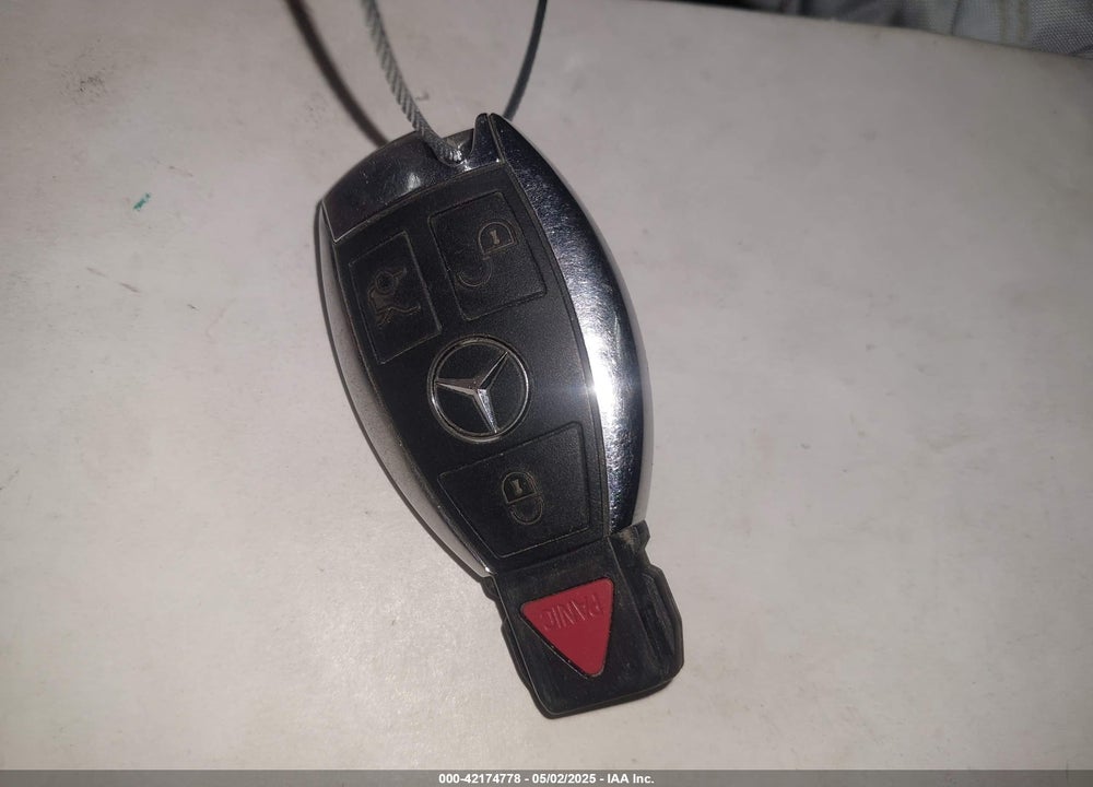 2010 MERCEDES-BENZ E VIN: WDDKJ5GBXAF016544