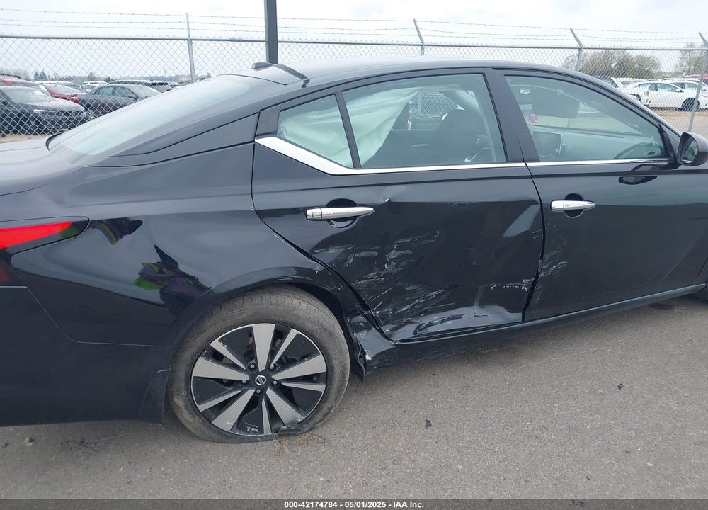 2022 NISSAN ALTIMA SV INTELLIGENT AWD VIN: 1N4BL4DW0NN360939