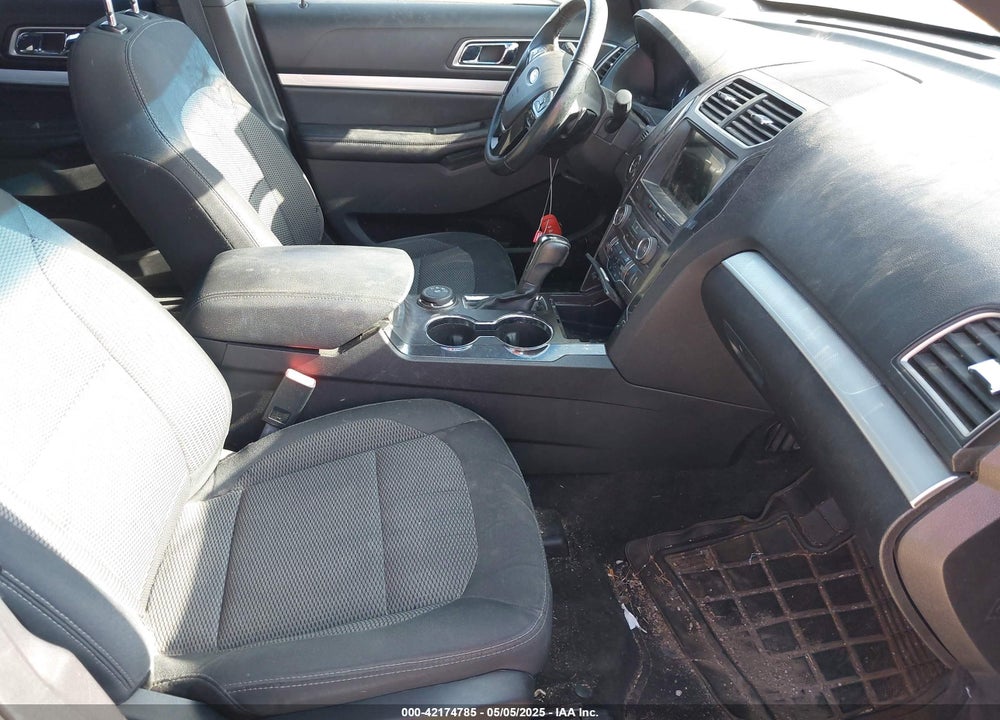 2017 FORD EXPLORER XLT VIN: 1FM5K8D89HGA43961