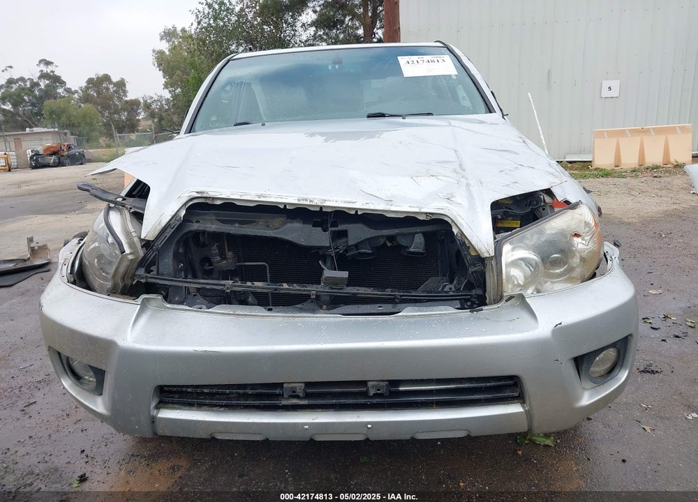 2008 TOYOTA 4RUNNER LIMITED V6 VIN: JTEBU17R78K004047