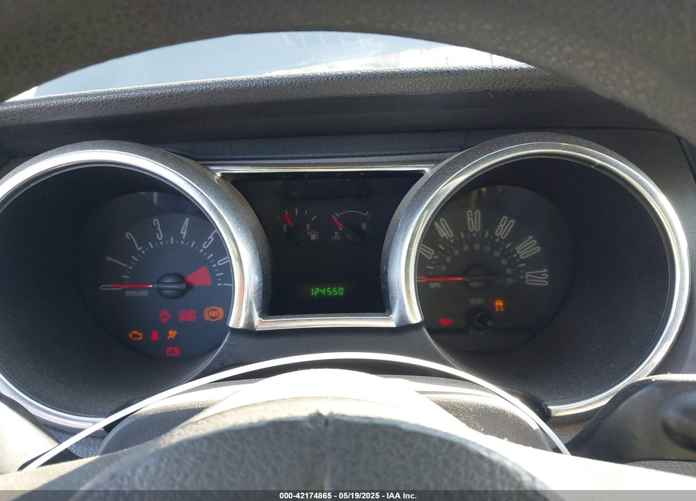 2005 FORD MUSTANG V6 DELUXE/V6 PREMIUM VIN: 1ZVFT80N355129272