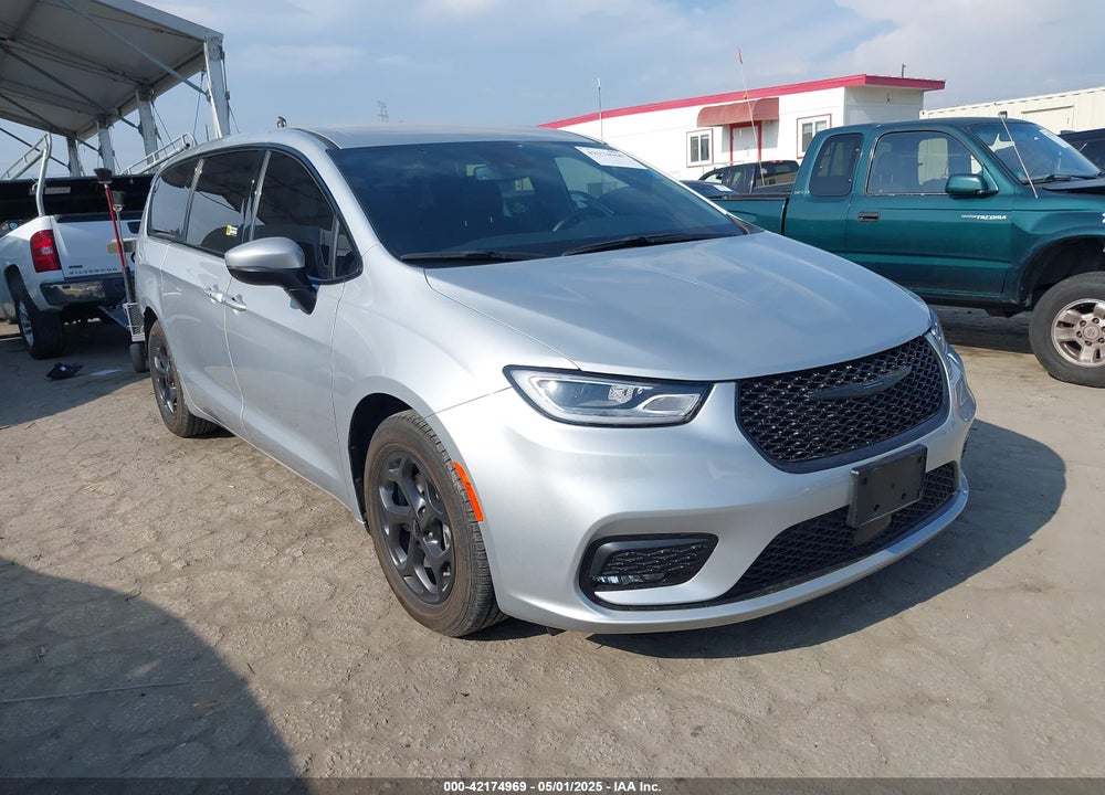 2023 CHRYSLER PACIFICA HYBRID TOURING L VIN: 2C4RC1L74PR593522