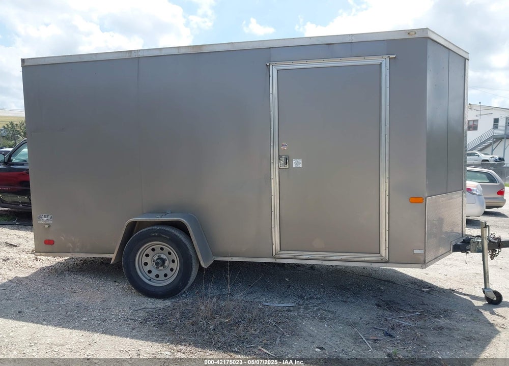 2018 COVERED WAGON 12\' ENCLOSED TRAILER VIN: 53FBE1213JF043574